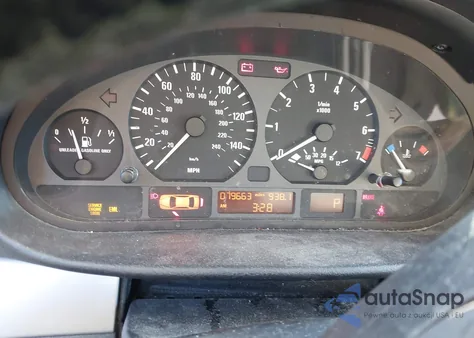 2003 BMW 325I z USA, uszkodzony, nr VIN WBAAZ334X3KP80038